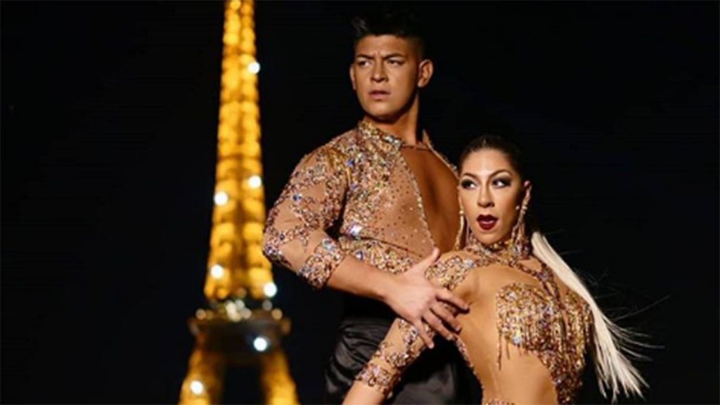 Bailarines chilenos ganan importante premio internacional de danza