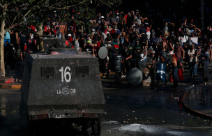 Hombre falleció durante manifestaciones en Plaza Baquedano