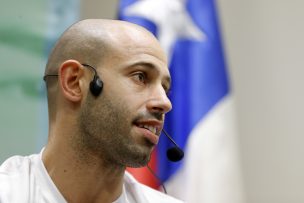 Jara y Fuentes tendrán un compañero de lujo: Mascherano firmó con Estudiantes