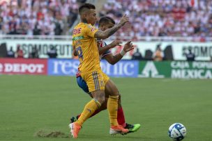 Eduardo Vargas se lesiona y no podrá jugar con la Roja ante Perú