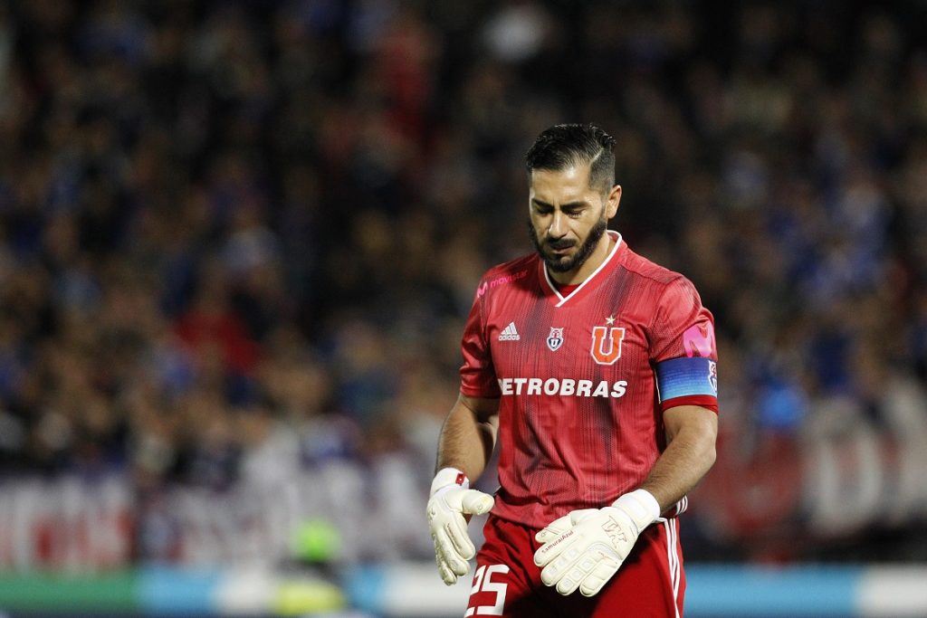 Johnny Herrera: “Es imposible que se pueda jugar tras los acontecimientos de anoche”
