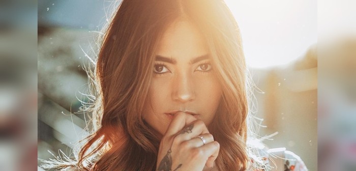 “Mujeraza”: Camila Recabarren dejó a todos expectantes con una atrevida postal en lencería