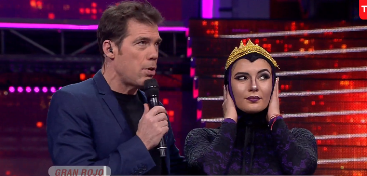 Chantal Gayoso sufrió accidente durante show en “Gran Rojo”: debió ser atendida por paramédico