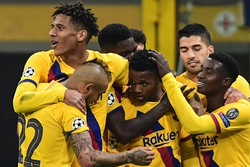 Arturo Vidal fue titular en la victoria del FC Barcelona sobre el Inter de Milán