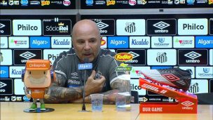 Jorge Sampaoli renunció al Santos y desató polémica con la directiva