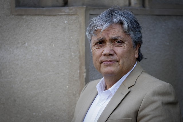 Senador Navarro denuncia uso de químicos en carros lanzaagua: “Han provocado múltiples quemaduras”
