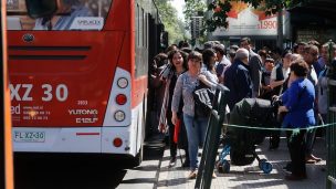 MTT aumentará refuerzo de buses desde las 16:30 horas de este jueves