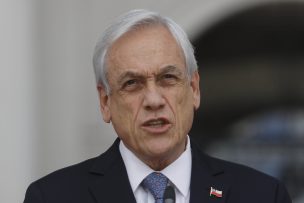 Presidente Piñera realizó segunda “cumbre de intelectuales” en La Moneda