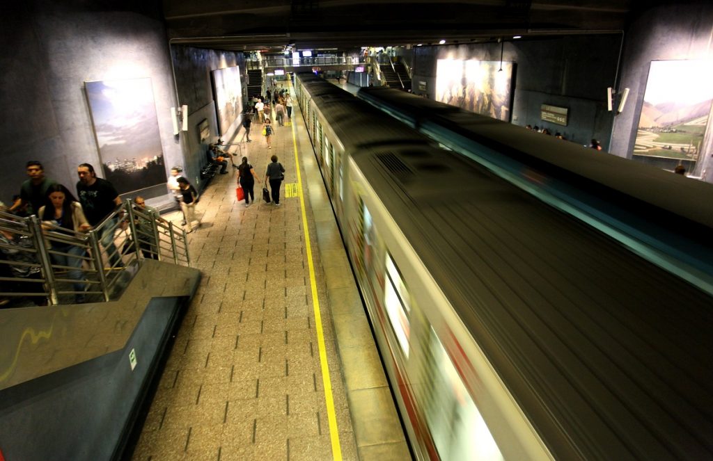 Estación Universidad Católica no prestará servicio este sábado