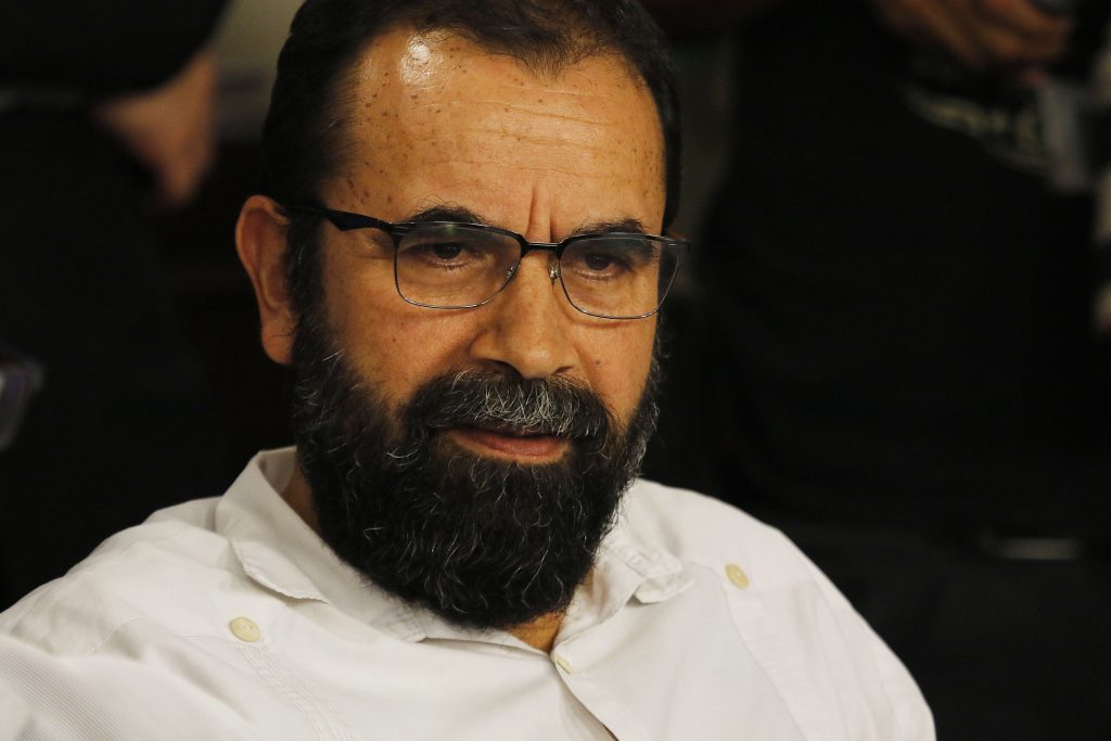 “Rompió todo límite”: Parlamentarios pedirán la destitución del diputado Hugo Gutiérrez