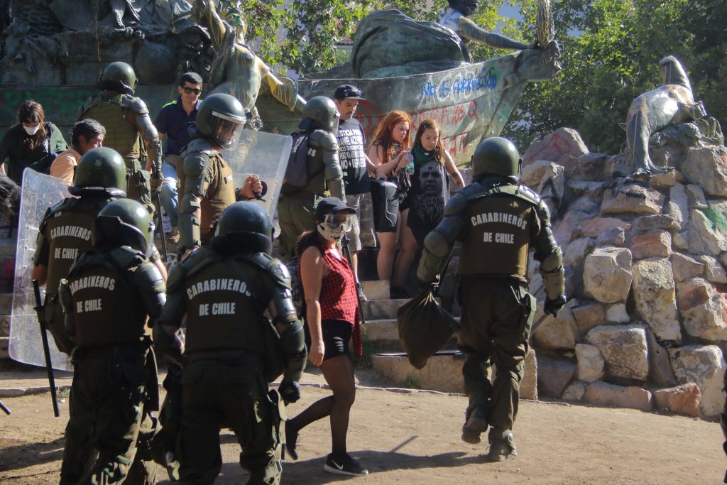 “Deberá dar muy buenas explicaciones”: Diputado DC oficiará al Intendente Metropolitano por plan de Carabineros