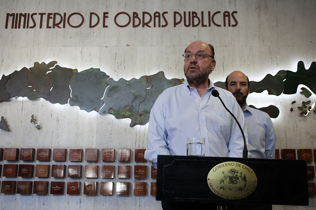 Ministro Alfredo Moreno sobre el puente Chacao: “No aceptaremos detenciones de las obras”