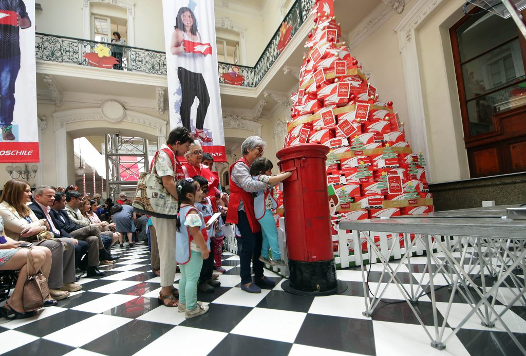 CorreosChile extendió campaña de Navidad hasta el 31 de diciembre