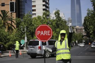 Presentan programa de empleo para dirigir el tránsito en esquinas sin semáforos