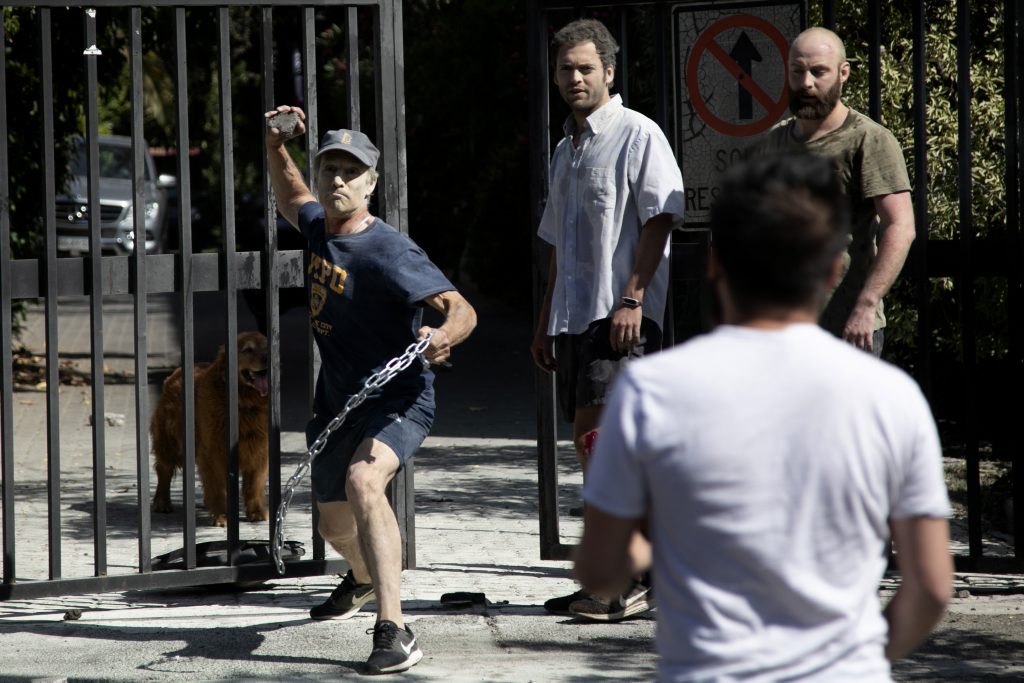 Lavín condenó agresión a vecinos de Las Condes en medio de “funa” a Piñera