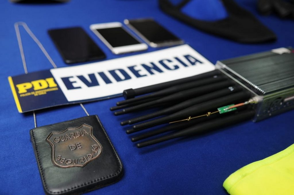 PDI detiene a “Backstreet Boys” por marcar clientes en bancos y luego robarles