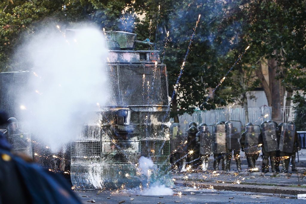 Balance de protestas: 25 detenidos, moto robada y un atropellado por el “zorrillo”