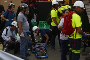 Hombre muere electrocutado durante manifestaciones cercanas a Plaza Italia