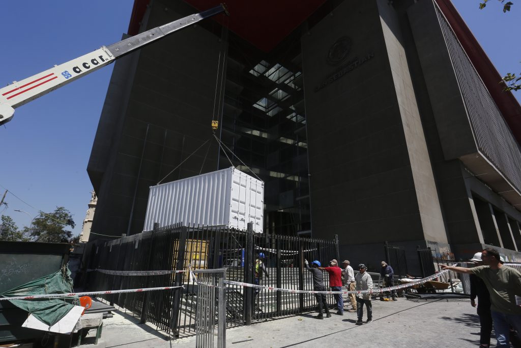 Rector sobre incendio en U. San Sebastián: “Era un grupo organizado, planificado”