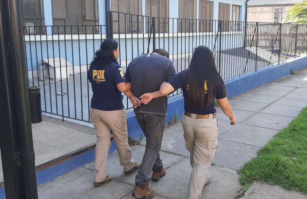 Gracias a “funa” por redes sociales la PDI detuvo a violador de menor de 14 años