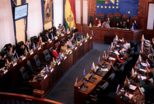 Congreso boliviano elige a nuevas autoridades electorales