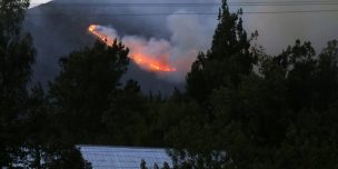 Incendio forestal en el Cajón del Maipo ya ha consumido cerca de 640 hectáreas