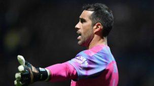 Claudio Bravo volvió a titularidad en el City por Champions League en goleada ante Dinamo de Zagreb