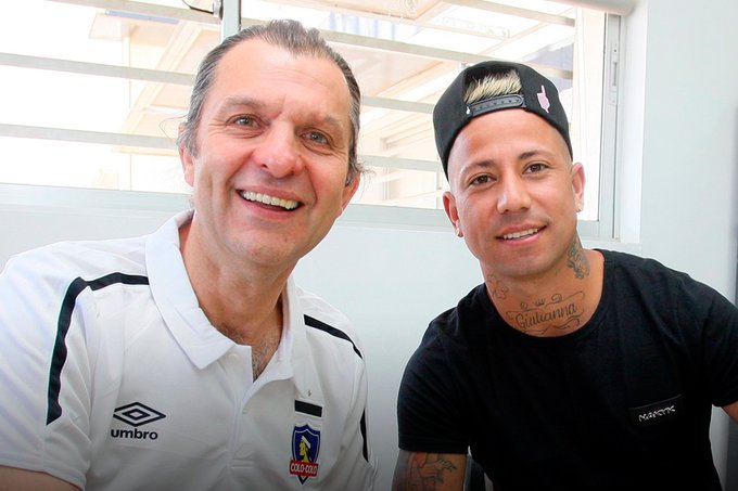 Leonardo Valencia tras su fichaje en Colo Colo: “No vengo a reemplazar a Valdivia, sino a aportar en lo que más pueda”