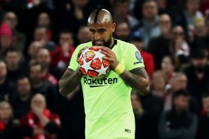 Prensa italiana aseguró que demanda al Barcelona acercó a Vidal con el Inter