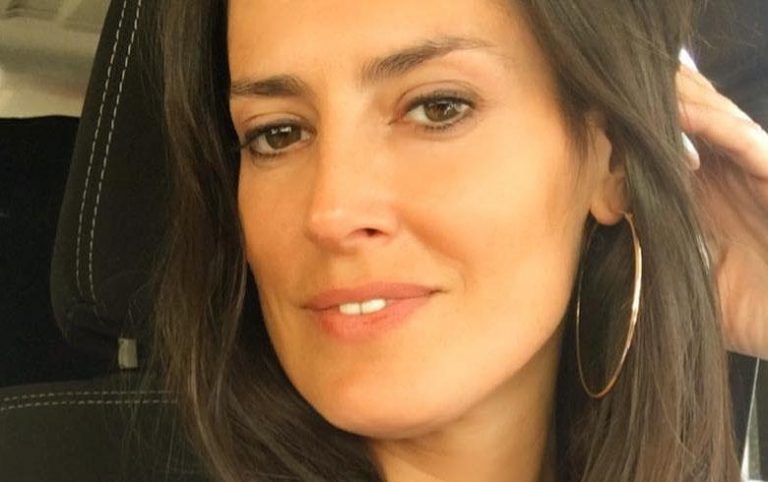 Adriana Barrientos sufrió portonazo por tercera vez: “No me atrevo a salir sola a la calle”