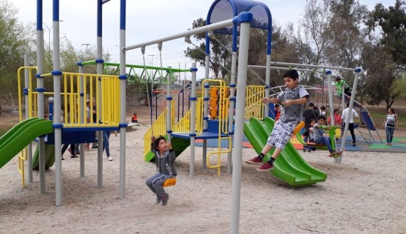 Inauguran las primeras obras del Parque Lo Errázuriz