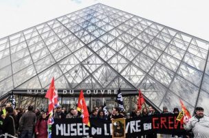 Museo del Louvre es cerrado por el bloqueo de huelguistas que protestan contra reforma de pensiones