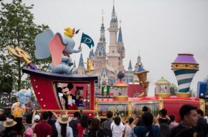 Disney de China cierra debido a epidemia del coronavirus