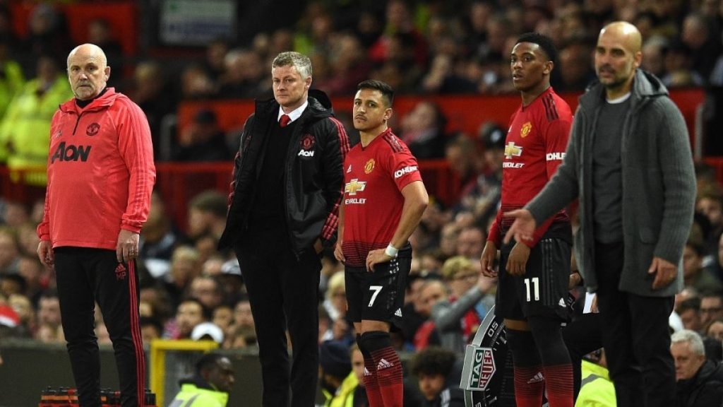 En Inglaterra no miraron con buenos ojos el posible regreso de Alexis Sánchez al Manchester United