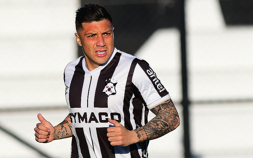 Christian Bravo dejó Montevideo Wanderers y su fichaje en Peñarol es cuestión de horas