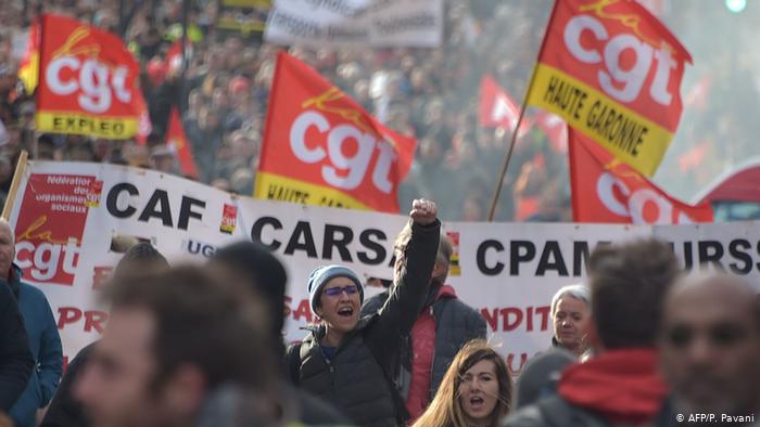 Gobierno francés anunciará “propuestas” por crisis en sistema de pensiones