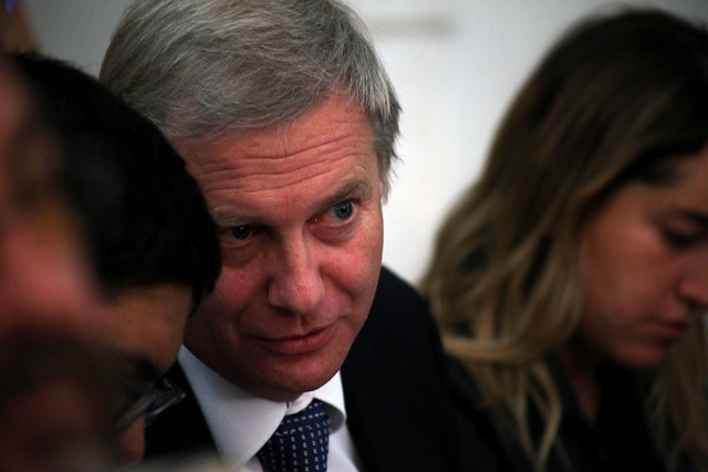 “¡Vaya a guardar la retroexcavadora!”: Kast le responde a Jaime Quintana por decirle que tiene de “rehén” a Chile Vamos