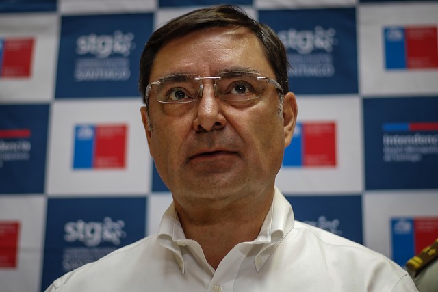 Oposición ingresa acusación contra intendente Guevara: “Su estrategia de copamiento de Plaza Italia transgredió de manera flagrante la Constitución”