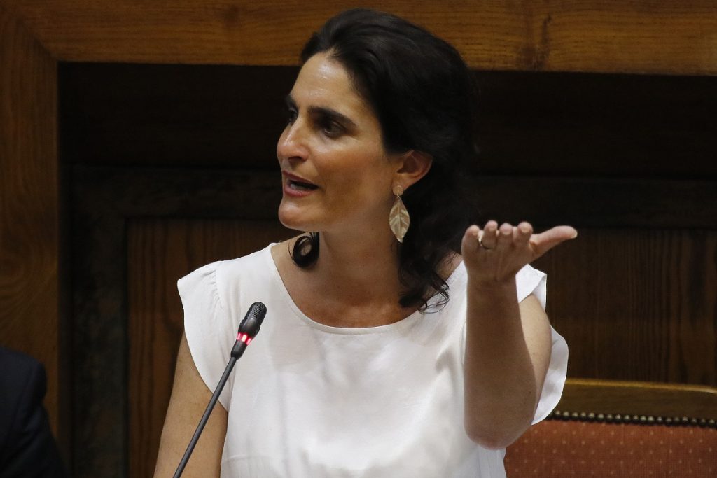 Ministra del Trabajo y pensiones: “Los ofertones son lejos la peor receta que podemos tener”