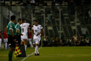 Esteban Paredes estará casi dos meses alejado de las canchas producto de una fractura de costillas