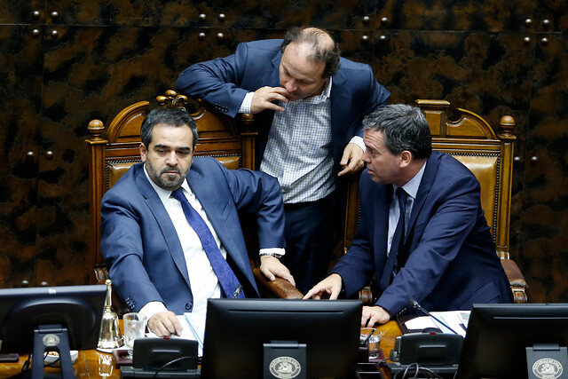 Oposición presenta proyecto para “garantizar el derecho a la manifestación”