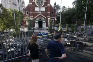 Detuvieron a un hombre acusado de provocar incendio a iglesia de Carabineros