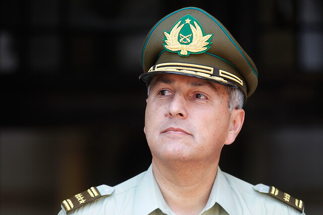 Director de Carabineros, Mario Rozas: “Quienes atacan un cuartel no es la comunidad, son delincuentes”