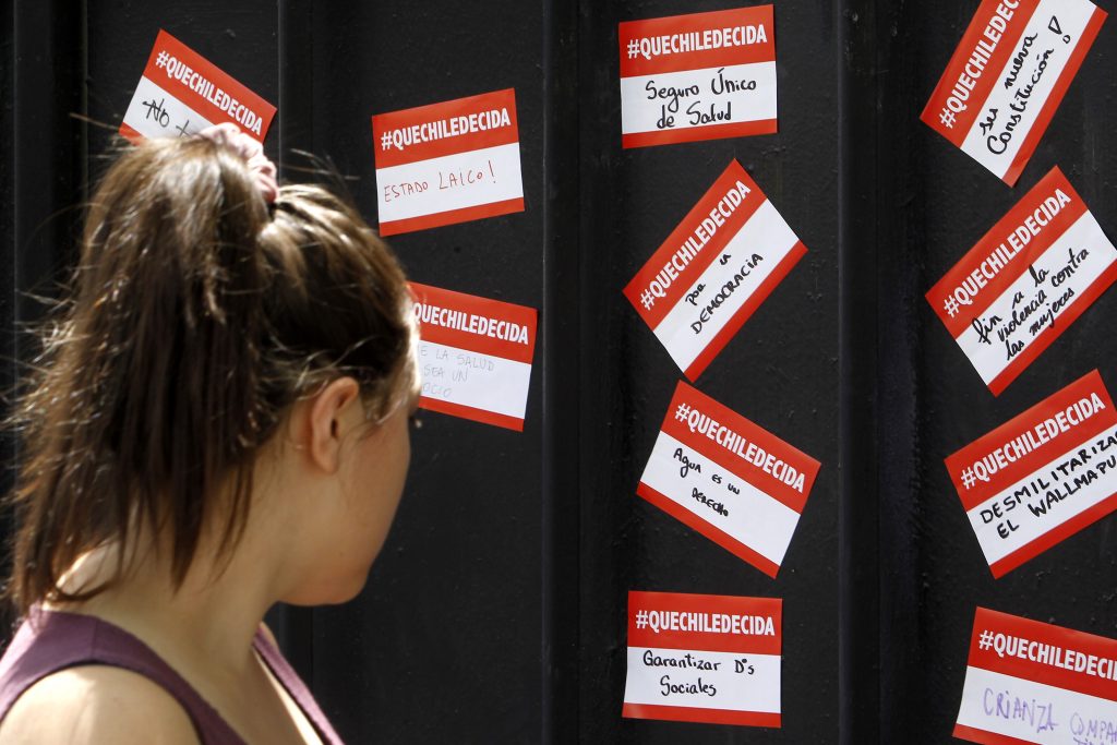 “Que Chile decida”: Proyecto busca incentivar participación en proceso constituyente