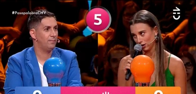 La “pícara” frase de Tita Ureta en “Pasapalabra”: le cambió la letra a canción de Ricardo Arjona