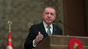 Macron y Merkel se reunirán con Erdogan el 17 de marzo en Estambul
