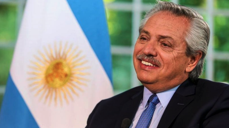 Argentina llama a sus trabajadores a no pedir salarios “desmedidos”