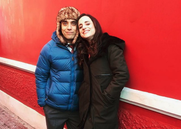 Camila Hirane comparte inéditas fotografías de “Verdades Ocultas” para despedirse de su hermano ficticio