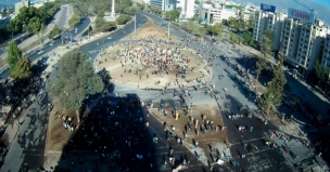 Enfrentamientos e incidentes marcan nueva jornada de manifestaciones en Plaza Baquedano