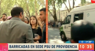 VIDEO | Este es el momento cuando expulsan a periodista de TVN en medio de despacho por PSU